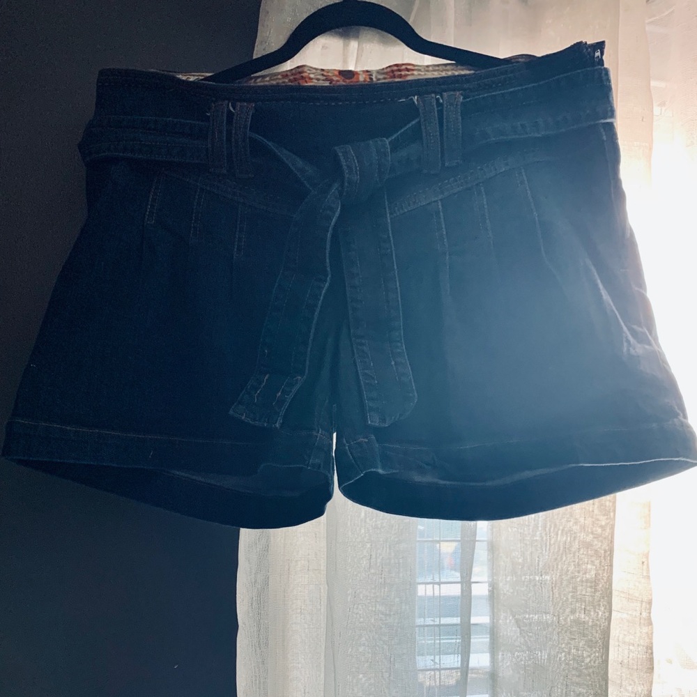 Jean skort